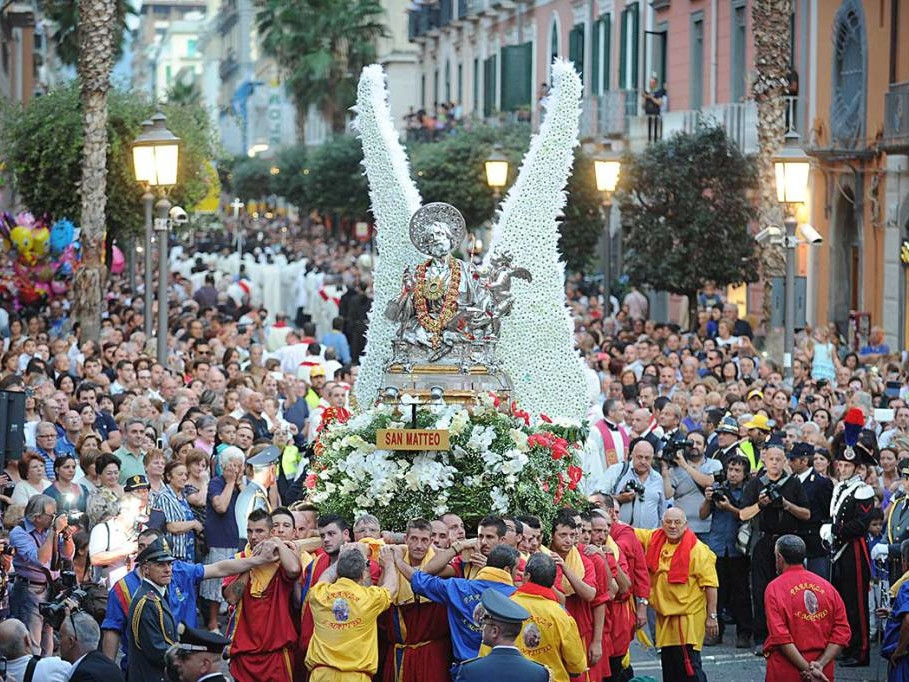 THE FEAST OF SAINT MATTHEW IN SALERNO