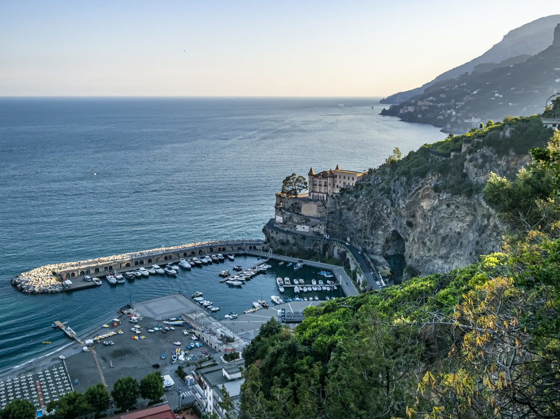 Maiori: Un'oasi di pace tra mare e natura - Travel Amalfi Coast